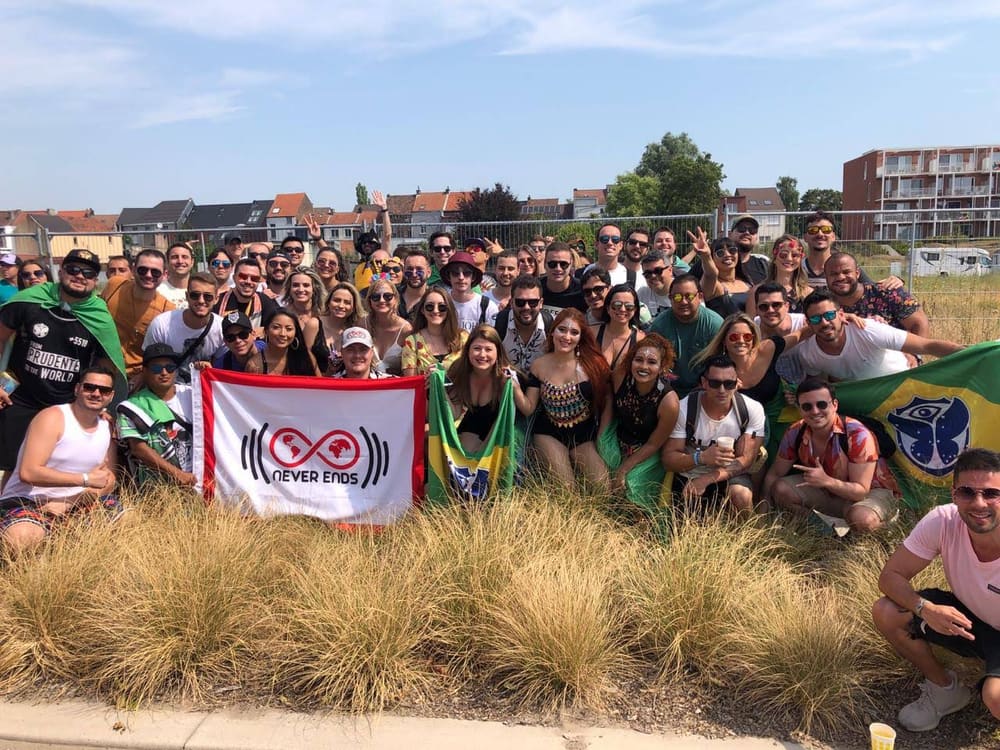 Grupo Never Ends em festival